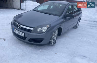 Універсал Opel Astra 2006 в Рівному