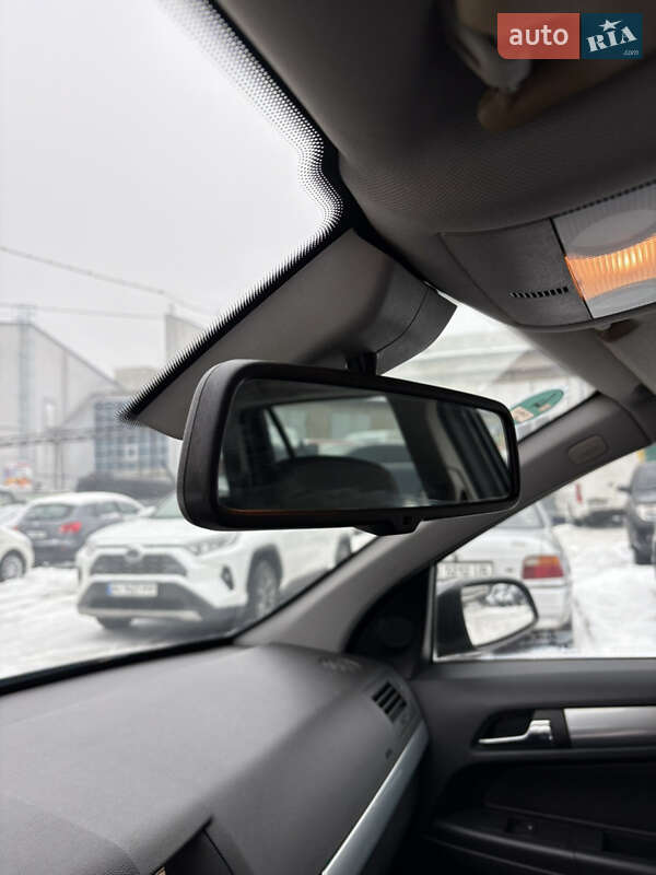 Универсал Opel Astra 2009 в Белой Церкви