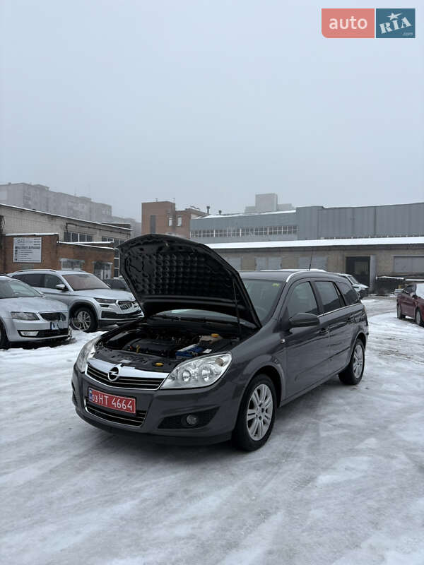 Универсал Opel Astra 2009 в Белой Церкви