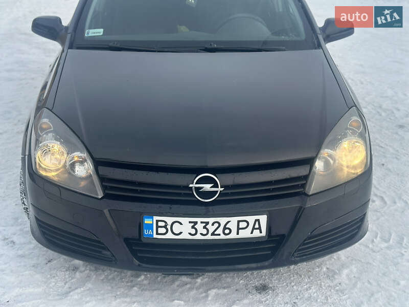 Универсал Opel Astra 2005 в Ивано-Франковске