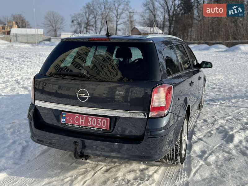 Универсал Opel Astra 2009 в Виннице