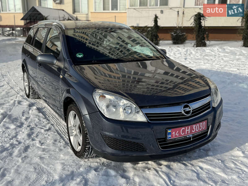 Универсал Opel Astra 2009 в Виннице