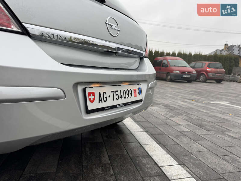Хэтчбек Opel Astra 2009 в Луцке фото 34 Хэтчбек Opel Astra 2009 в Луцке