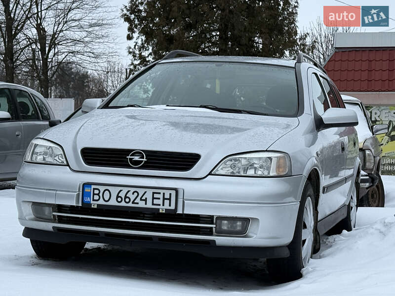 Универсал Opel Astra 2001 в Кременце