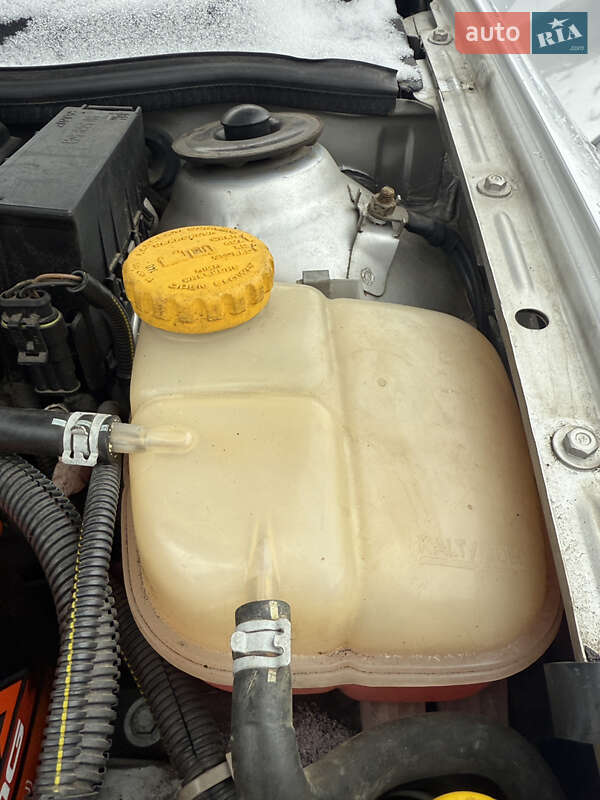 Универсал Opel Astra 2001 в Кременце