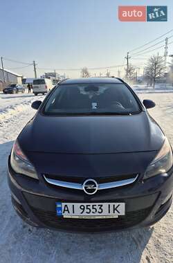 Универсал Opel Astra 2013 в Буче