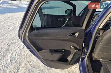 Универсал Opel Astra 2013 в Буче