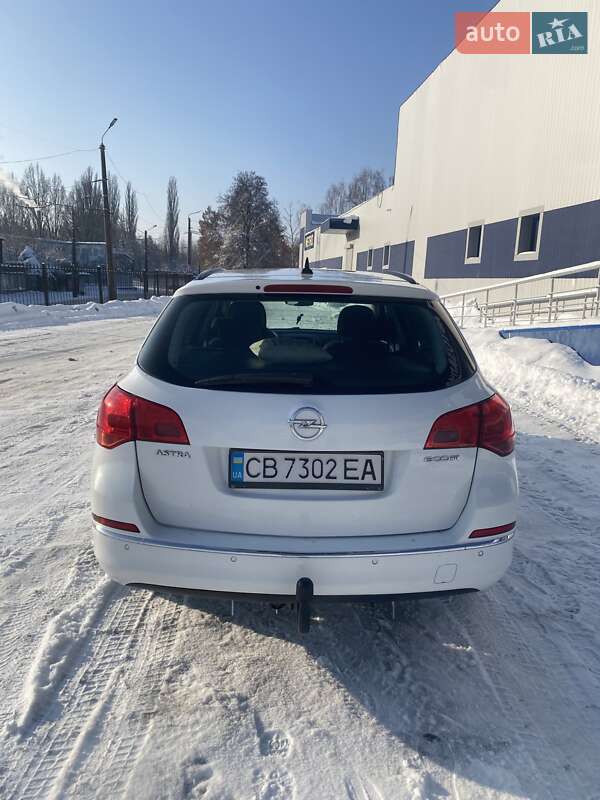 Универсал Opel Astra 2012 в Чернигове фото 5 Универсал Opel Astra 2012 в Чернигове