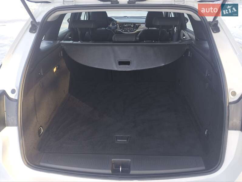 Универсал Opel Astra 2018 в Яворове