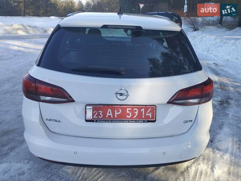 Универсал Opel Astra 2018 в Яворове