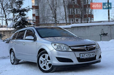 Универсал Opel Astra 2009 в Тернополе