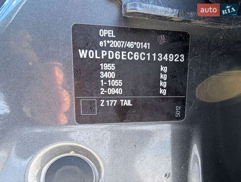 Хэтчбек Opel Astra 2012 в Луцке