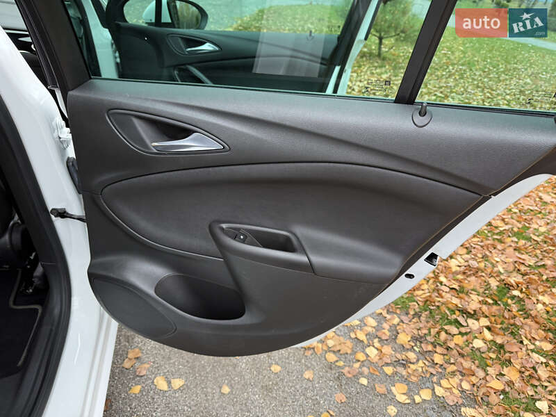 Универсал Opel Astra 2021 в Хмельницком