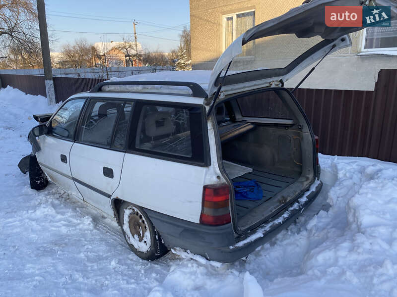 Универсал Opel Astra 1996 в Ивано-Франковске фото 4 Универсал Opel Astra 1996 в Ивано-Франковске