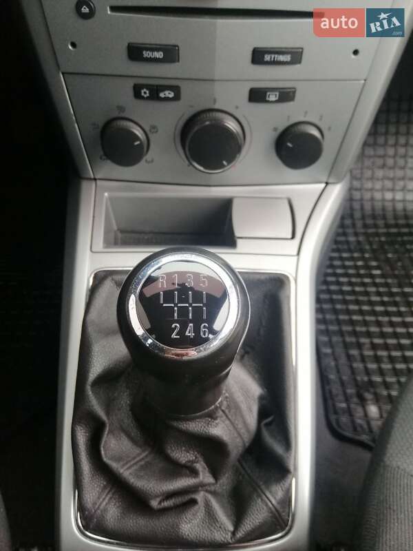 Универсал Opel Astra 2012 в Днепре фото 7 Универсал Opel Astra 2012 в Днепре