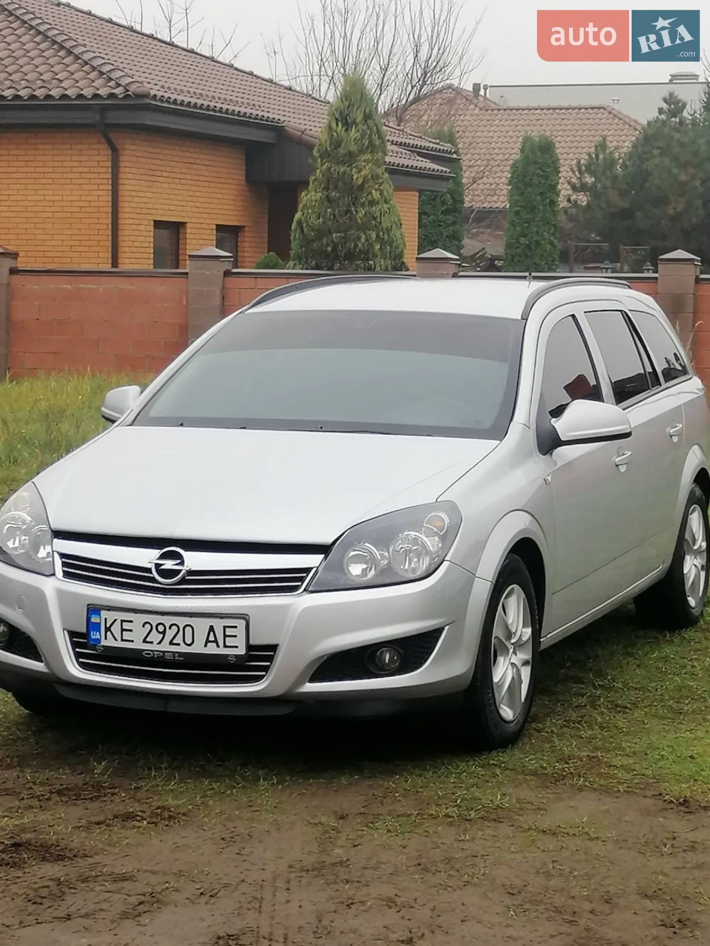 2012 Opel Astra - фото 1