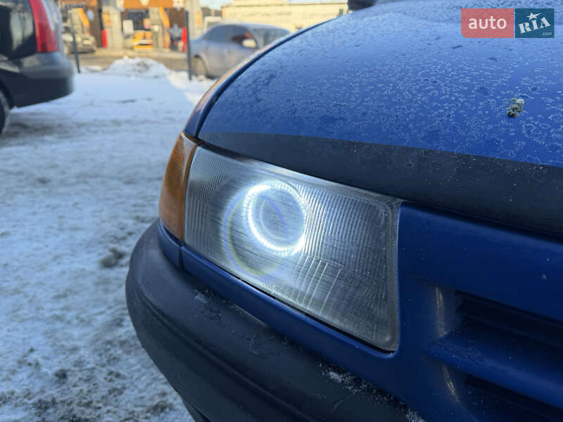 Хэтчбек Opel Astra 1992 в Киеве