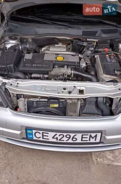 Универсал Opel Astra 2003 в Черновцах