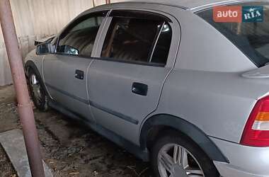 Хетчбек Opel Astra 2004 в Каневі