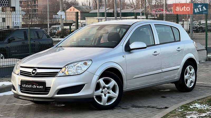 Хэтчбек Opel Astra 2009 в Николаеве фото Хэтчбек Opel Astra 2009 в Николаеве