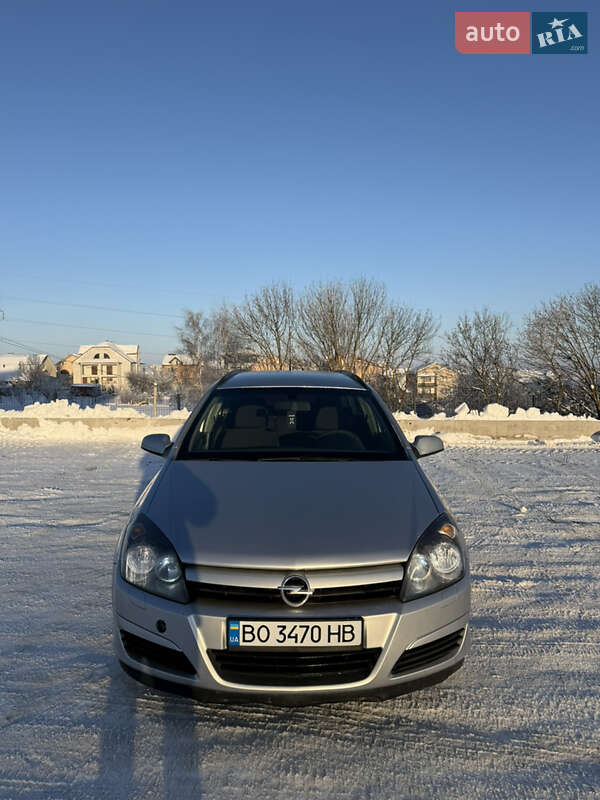 Универсал Opel Astra 2005 в Тернополе