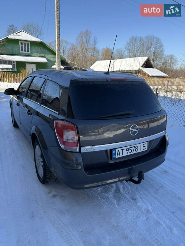 Универсал Opel Astra 2009 в Ивано-Франковске фото 14 Универсал Opel Astra 2009 в Ивано-Франковске