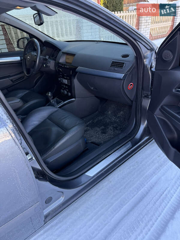 Универсал Opel Astra 2009 в Ивано-Франковске фото 34 Универсал Opel Astra 2009 в Ивано-Франковске