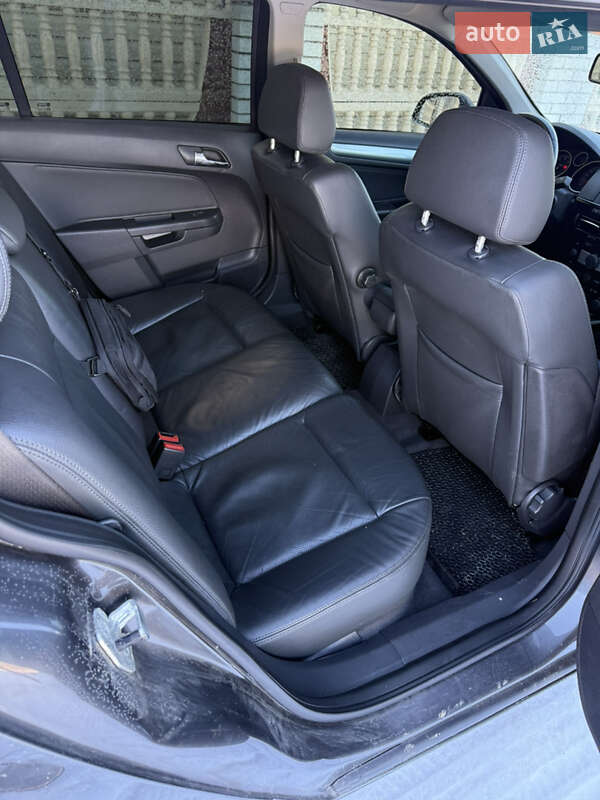 Универсал Opel Astra 2009 в Ивано-Франковске фото 45 Универсал Opel Astra 2009 в Ивано-Франковске