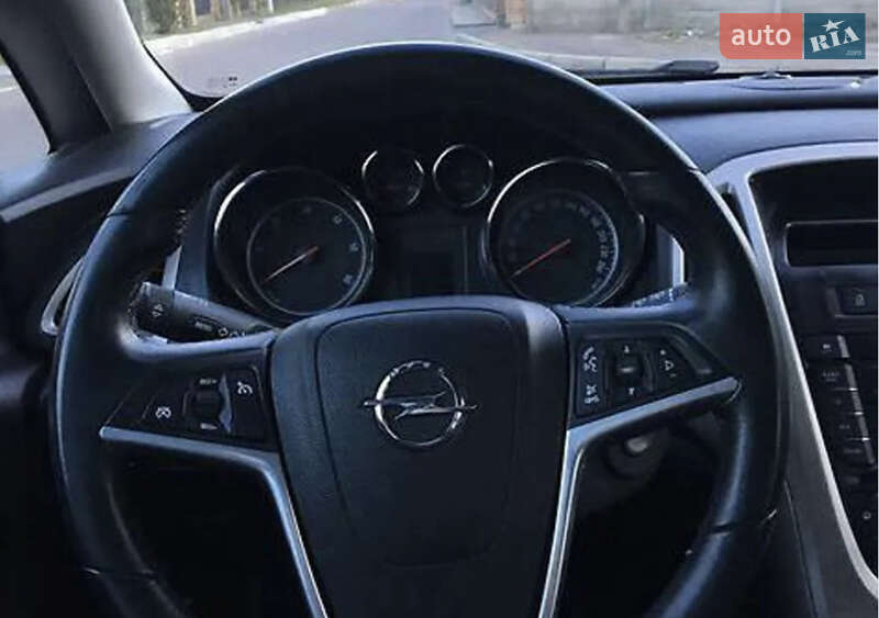 Универсал Opel Astra 2010 в Луцке фото 7 Универсал Opel Astra 2010 в Луцке