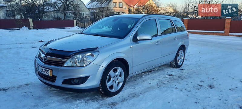 Универсал Opel Astra 2008 в Немирове