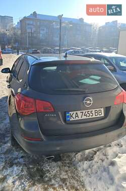 Универсал Opel Astra 2011 в Киеве фото 3 Универсал Opel Astra 2011 в Киеве