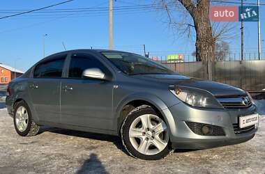 Седан Opel Astra 2012 в Києві