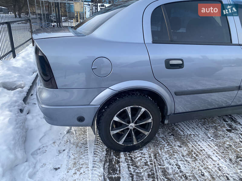 Седан Opel Astra 2007 в Полтаве фото 3 Седан Opel Astra 2007 в Полтаве