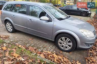 Универсал Opel Astra 2008 в Ивано-Франковске