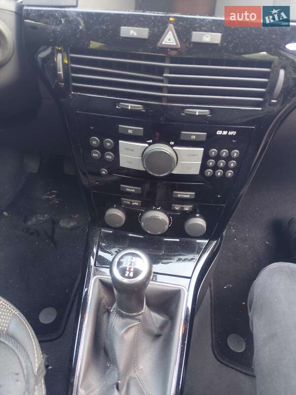 Универсал Opel Astra 2008 в Ивано-Франковске фото 14 Универсал Opel Astra 2008 в Ивано-Франковске