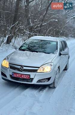 Универсал Opel Astra 2007 в Иваничах