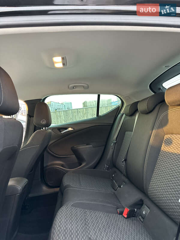 Хэтчбек Opel Astra 2017 в Ирпене фото 23 Хэтчбек Opel Astra 2017 в Ирпене
