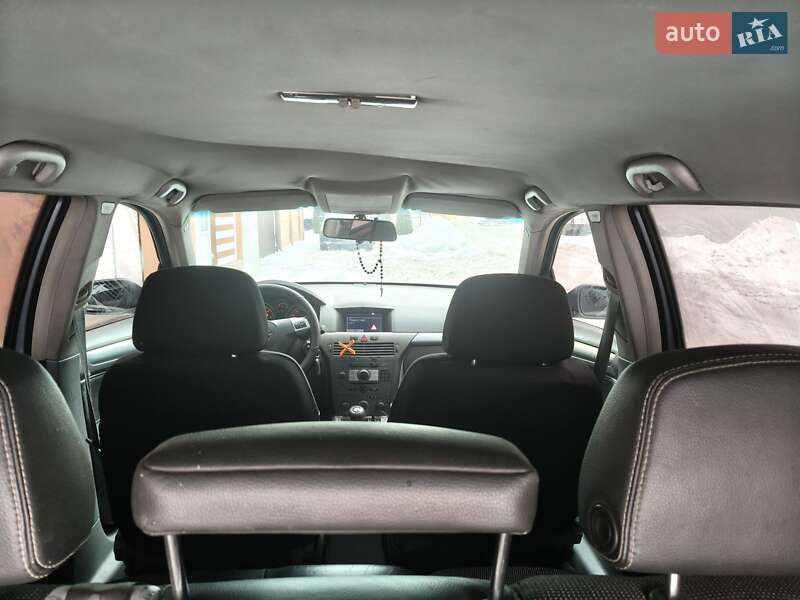 Универсал Opel Astra 2004 в Ивано-Франковске фото 10 Универсал Opel Astra 2004 в Ивано-Франковске