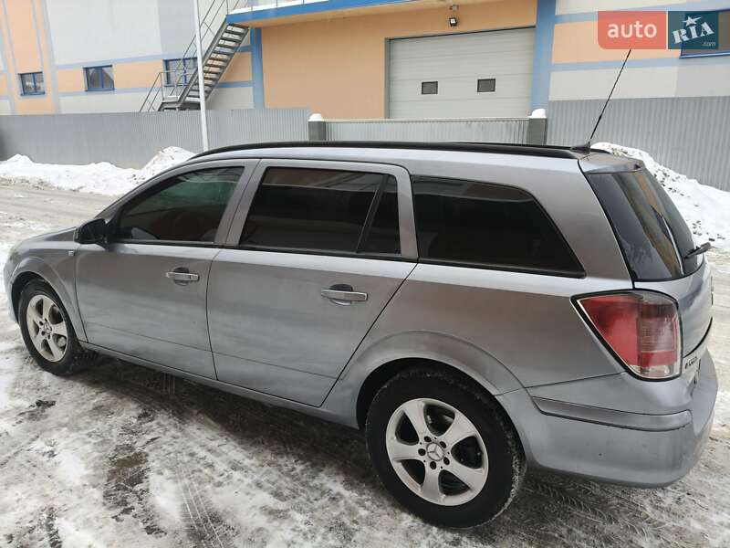 Универсал Opel Astra 2004 в Ивано-Франковске фото 8 Универсал Opel Astra 2004 в Ивано-Франковске