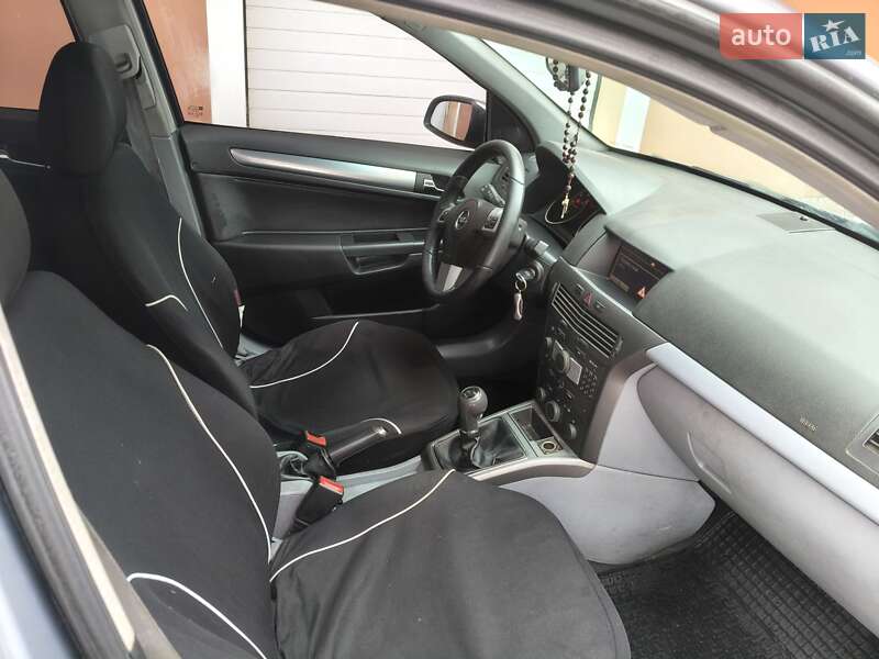 Универсал Opel Astra 2004 в Ивано-Франковске фото 14 Универсал Opel Astra 2004 в Ивано-Франковске