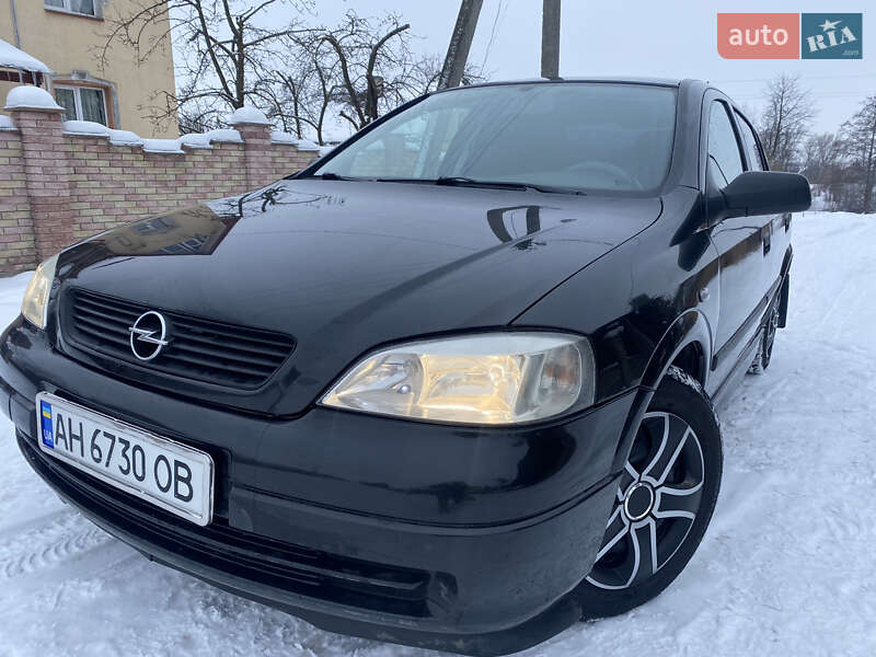 Седан Opel Astra 2007 в Коломиї