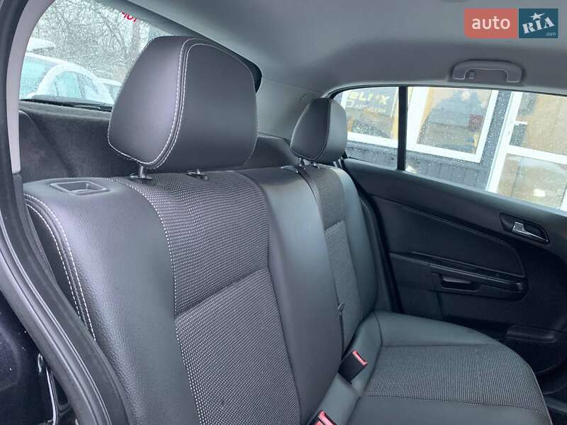 Хетчбек Opel Astra 2010 в Коломиї