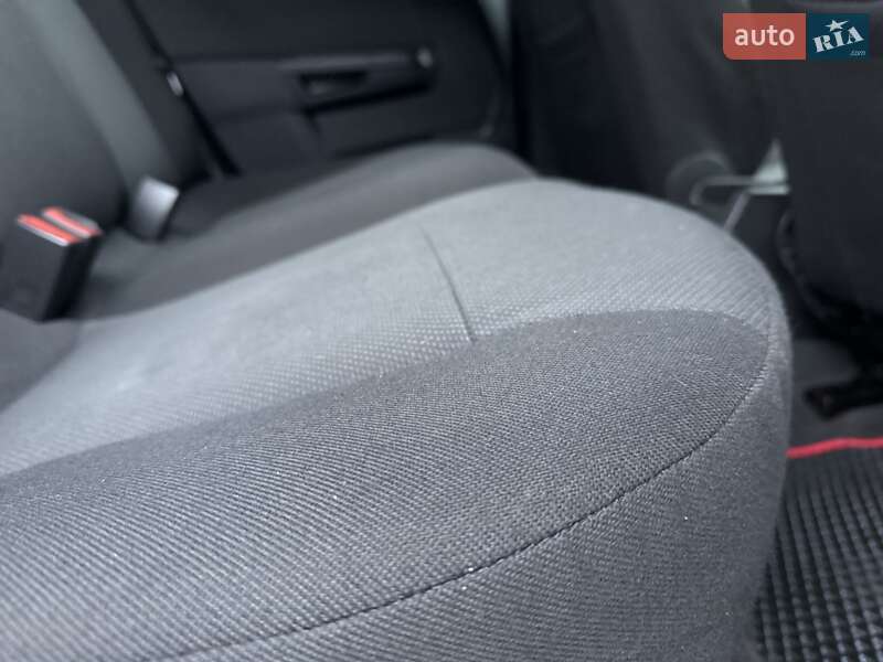 Универсал Opel Astra 2007 в Ровно