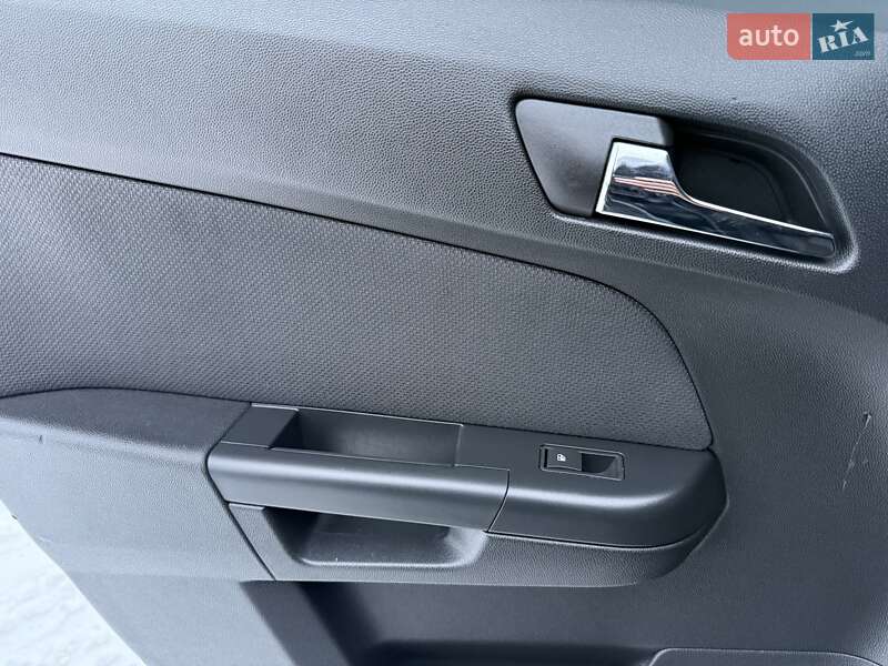 Универсал Opel Astra 2007 в Ровно