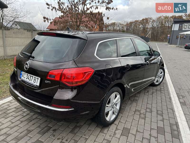 Универсал Opel Astra 2014 в Луцке фото 5 Универсал Opel Astra 2014 в Луцке