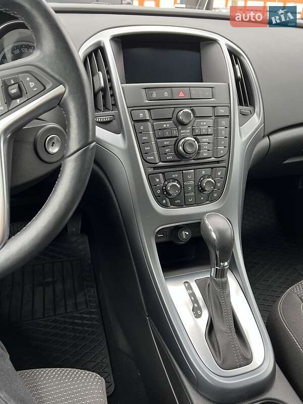 Универсал Opel Astra 2014 в Луцке фото 8 Универсал Opel Astra 2014 в Луцке