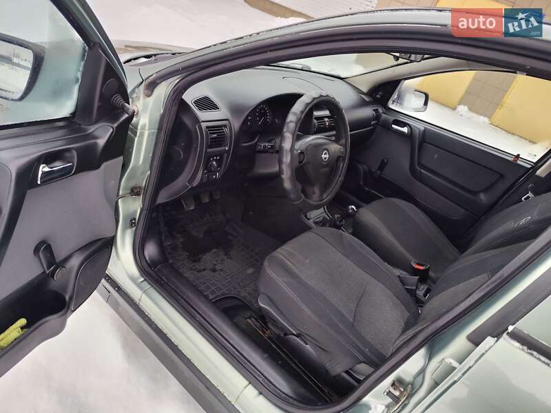 Седан Opel Astra 2009 в Бердичеве