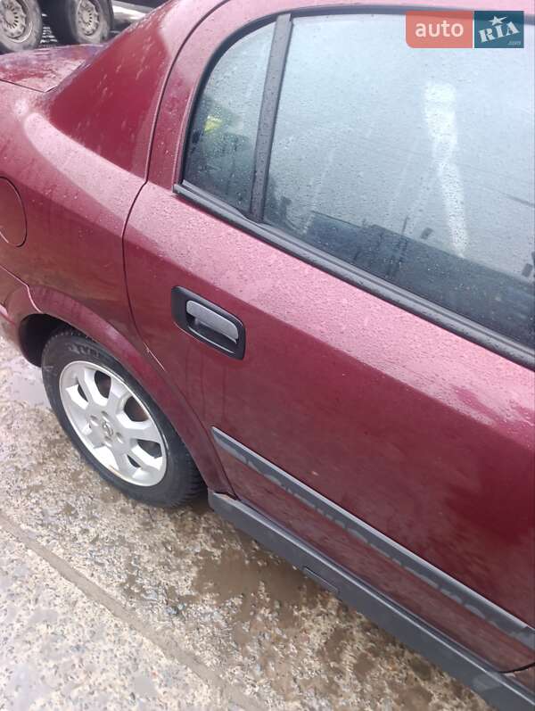 Седан Opel Astra 2007 в Львові фото 13 Седан Opel Astra 2007 в Львові