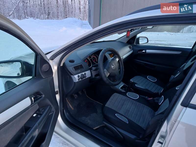 Универсал Opel Astra 2005 в Тернополе фото 6 Универсал Opel Astra 2005 в Тернополе