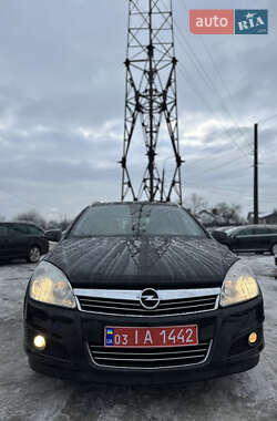 Універсал Opel Astra 2008 в Луцьку